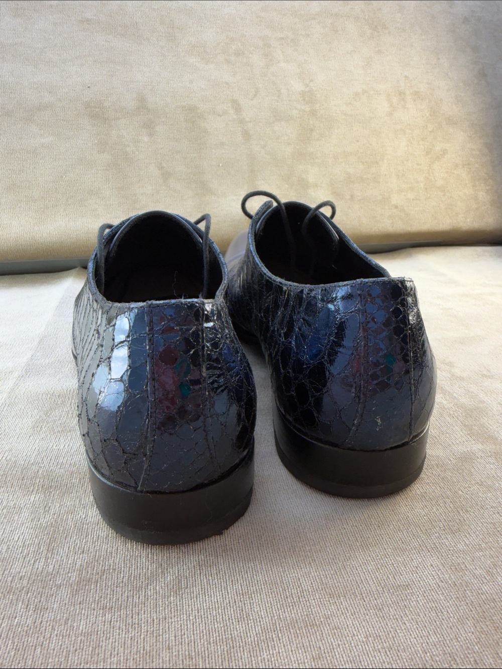 Men's Navy Gloss Leather Lace-Up Oxfords - Picture 4 of 8